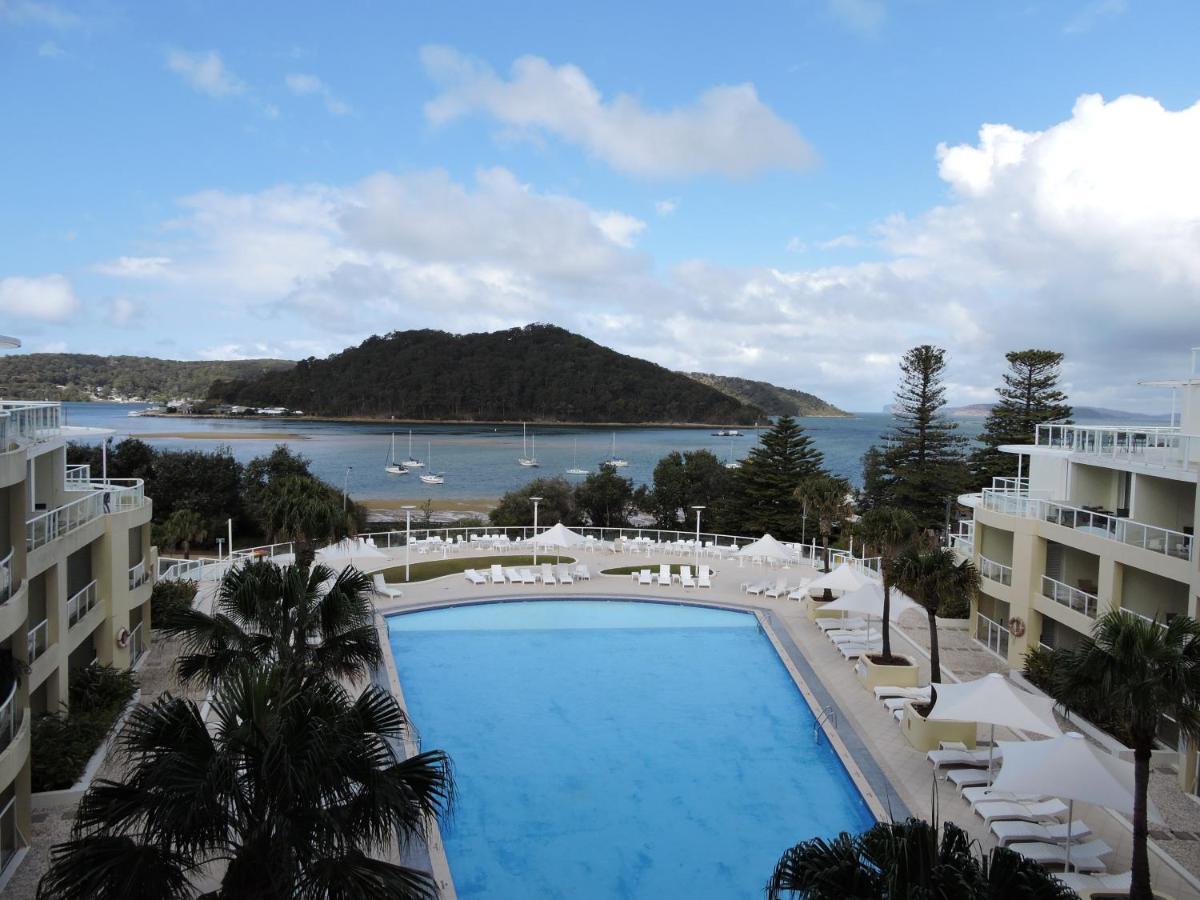 Base Holidays - Ettalong Beach Premium Apartments Экстерьер фото