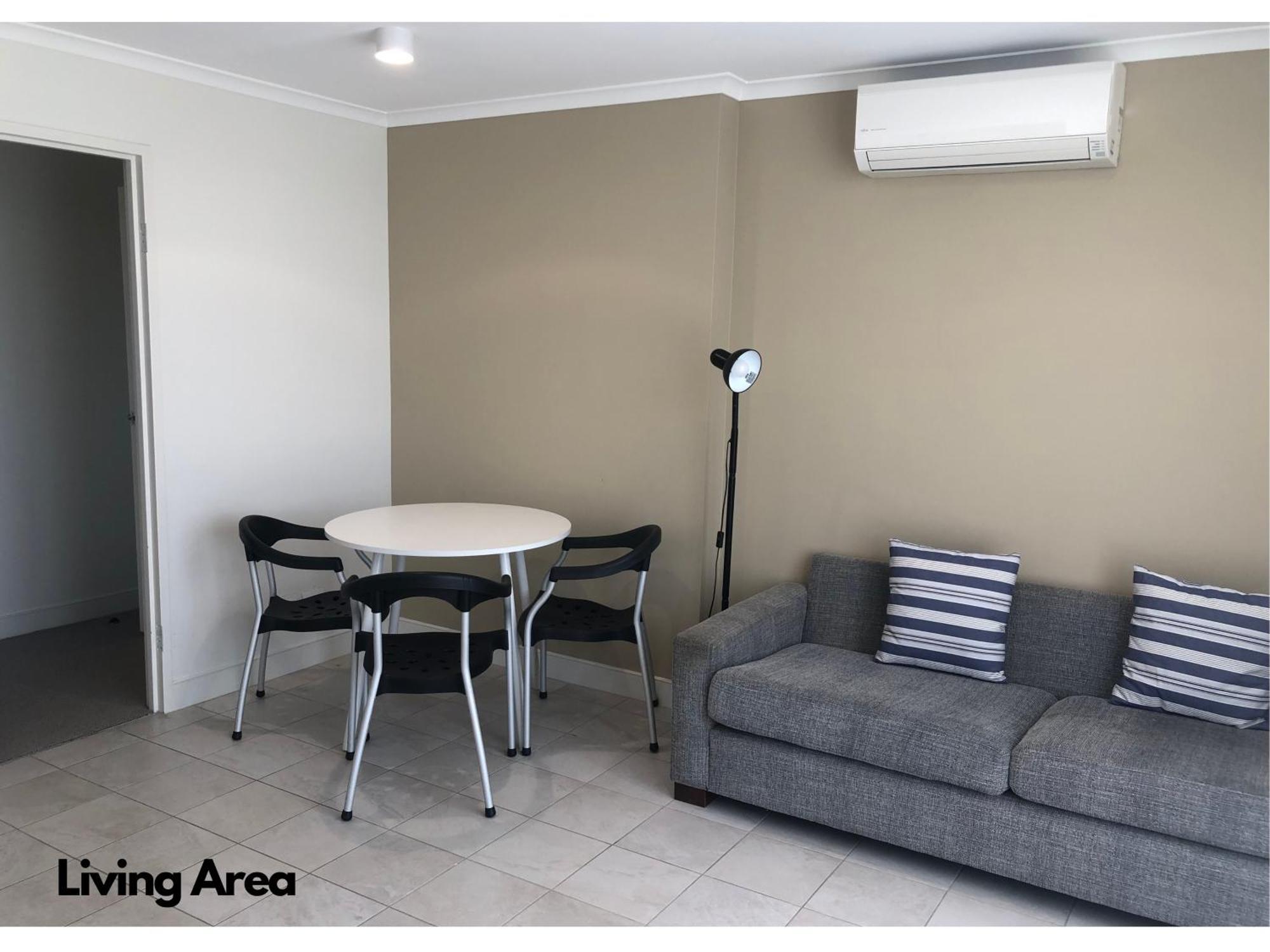 Base Holidays - Ettalong Beach Premium Apartments Экстерьер фото